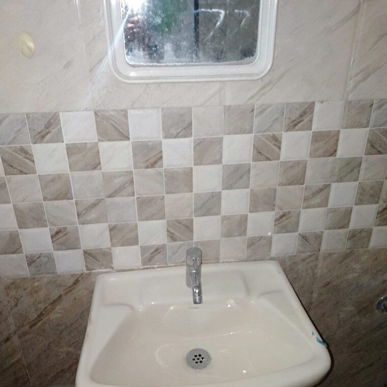 Attached Bathroom, swadesh-greenhills 3 Bedroom 1337 Sq.Ft. Apartment In Baner Pune 9626461