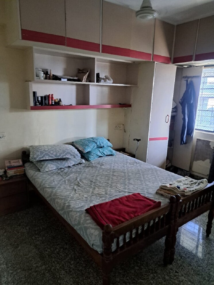 Bedroom, bandra west 2 Bedroom 700 Sq.Ft. Apartment In Bandra West Mumbai 9626446