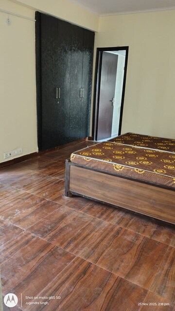 Bedroom in 2 BHK Apartment at Antriksh Golf View, Sector 78 – for Rent