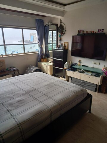 Bedroom in 3 BHK Apartment at Cuffe Parade – for Rent