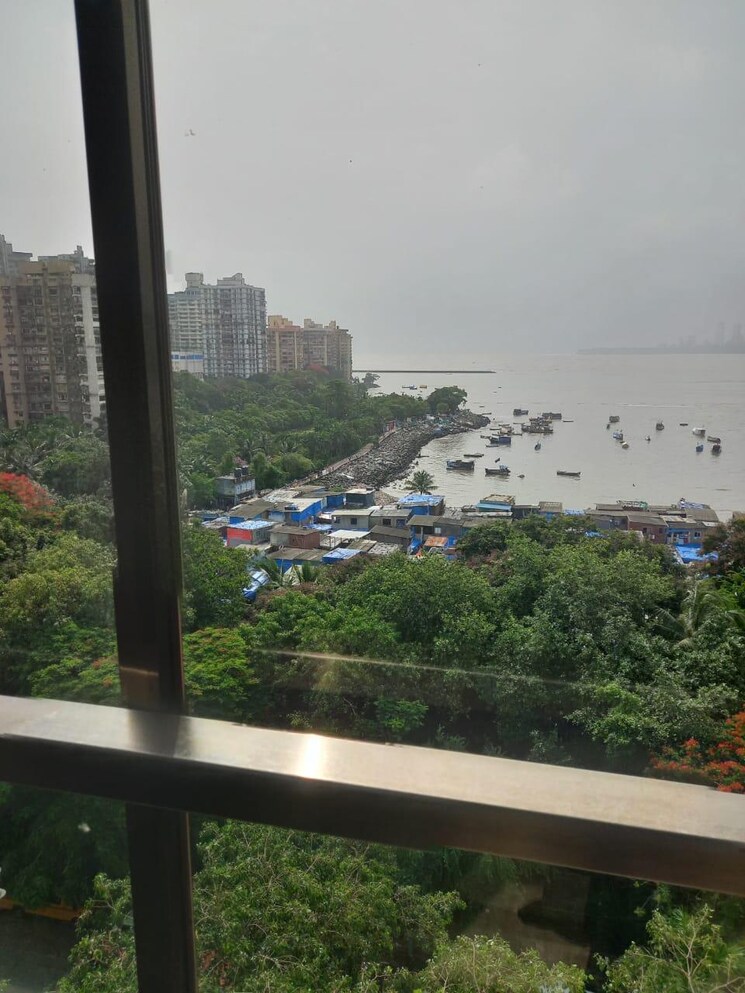 Garden, atur-terraces-cuffe-parade 3 Bedroom 1400 Sq.Ft. Apartment In Cuffe Parade Mumbai 9626489