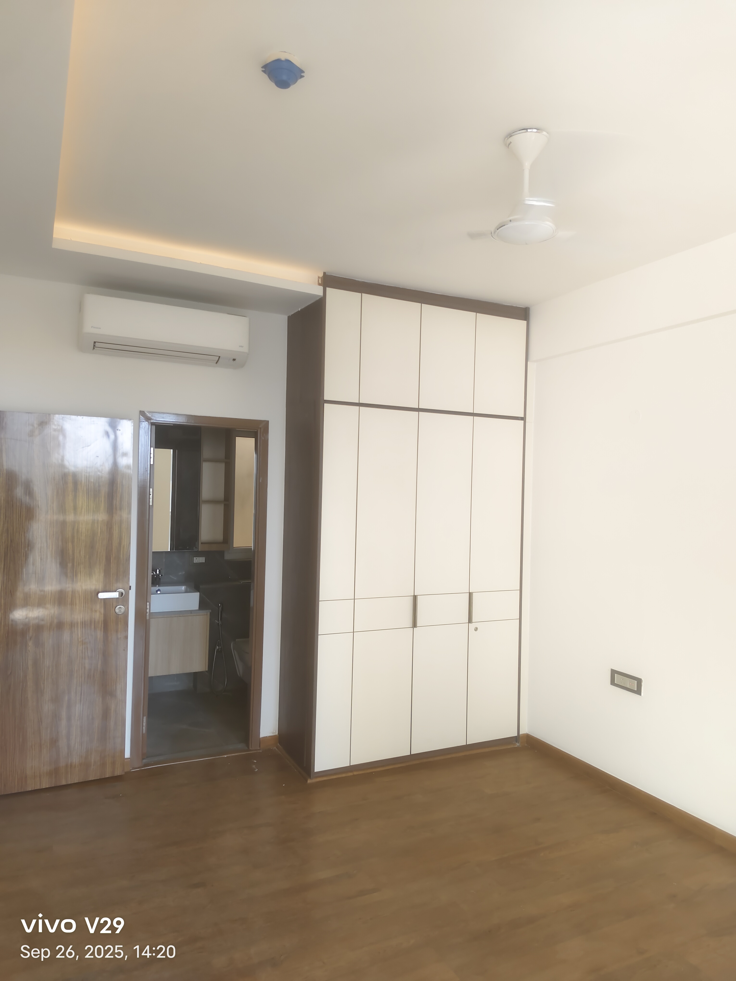 4 BHK + Servant Room 2677 Sq.Ft. Apartment in DLF Park Place