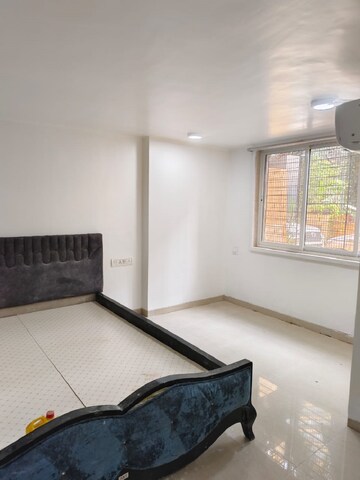 Bedroom in 2 BHK Apartment at Bandra West – for Rent