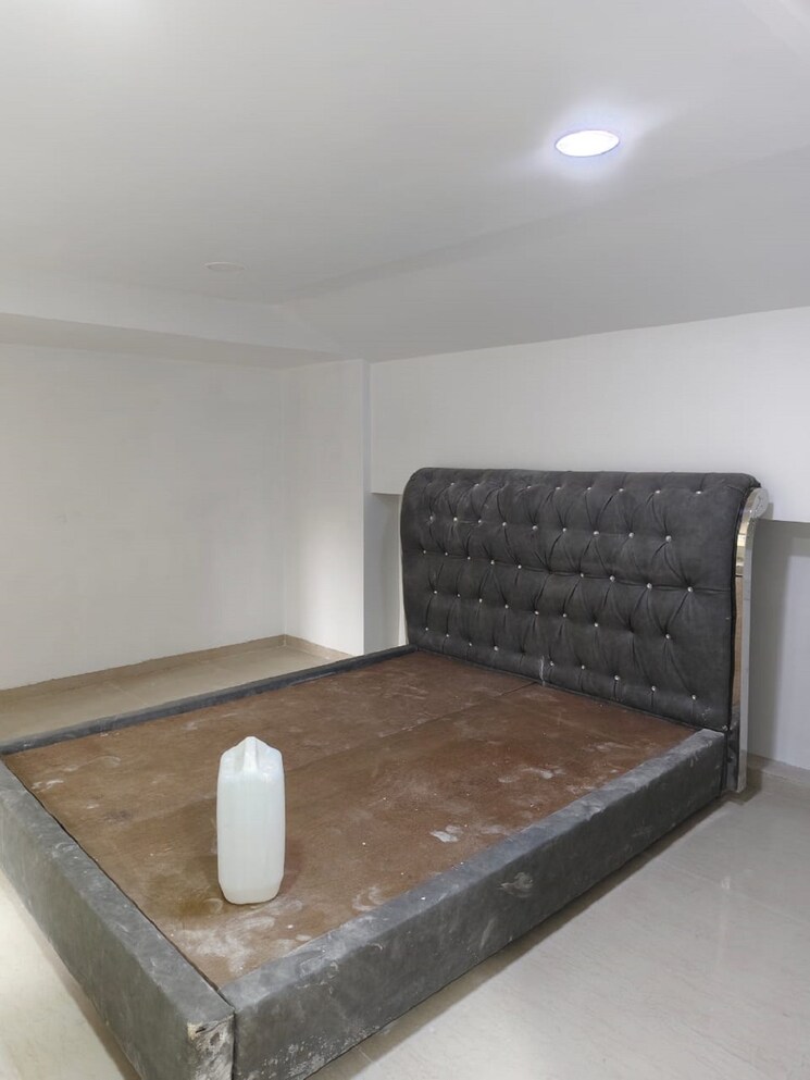 Bedroom, bandra west 2 Bedroom 700 Sq.Ft. Apartment In Bandra West Mumbai 9626529