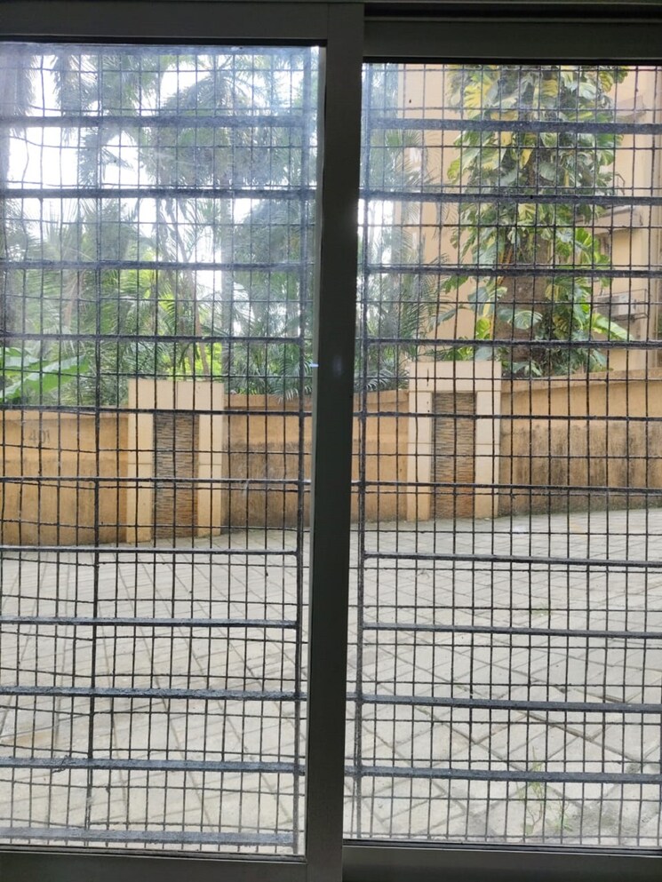 Room, bandra west 2 Bedroom 700 Sq.Ft. Apartment In Bandra West Mumbai 9626529