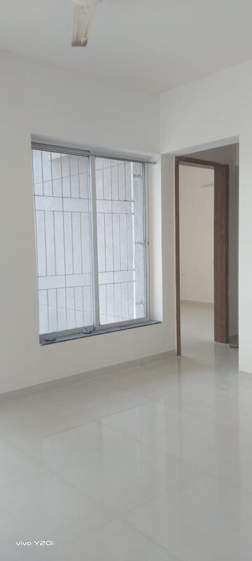 Room in 1 BHK Apartment at Abhinav Pebbles Urbania, Bavdhan – for Sale