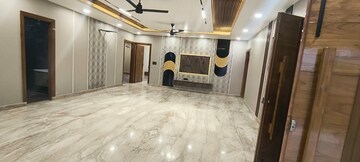 4 BHK Builder Floor For Rent in Green Fields Colony