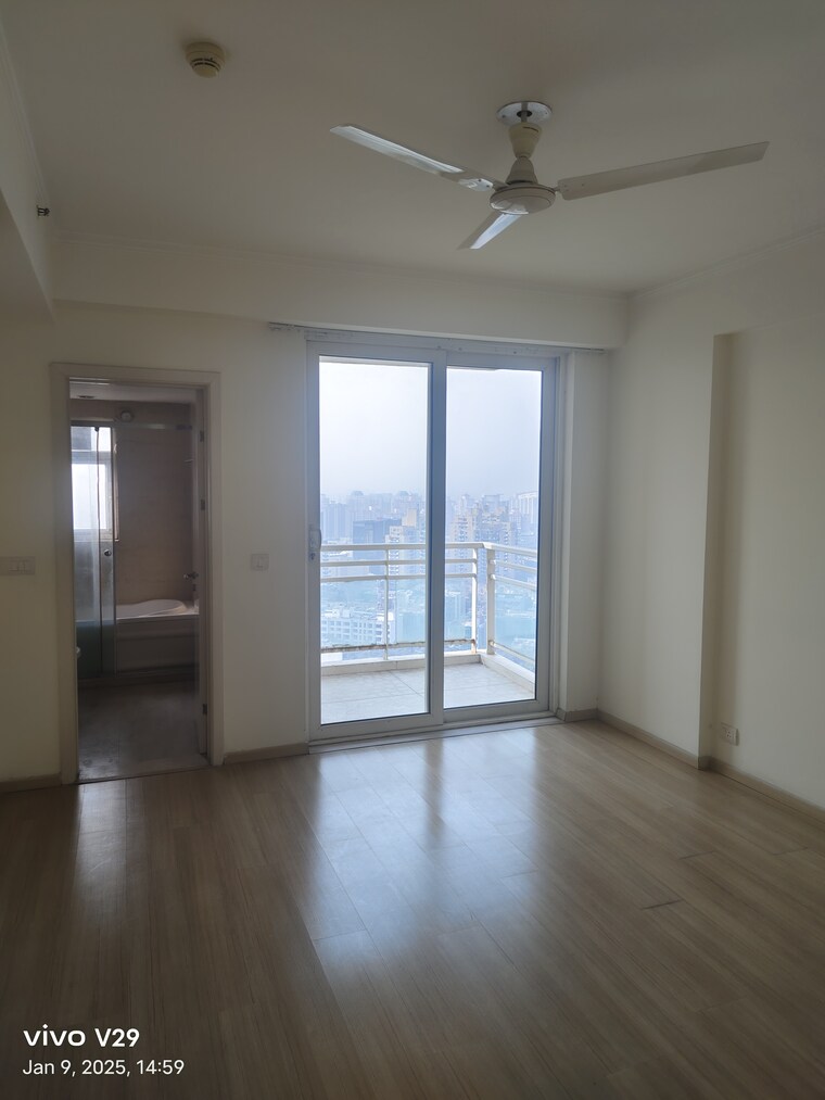 Room, dlf-park-place 3 Bedroom 1975 Sq.Ft. Apartment In Sector 54 Gurgaon 9626521