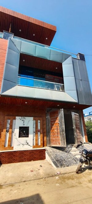 4 BHK Independent House For Sale in Govindpuram