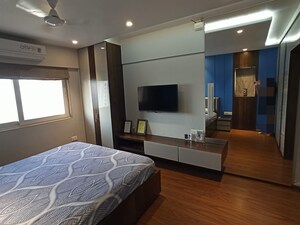 Bedroom in 2 BHK Apartment at Hiranandani Gardens, Powai – for Sale