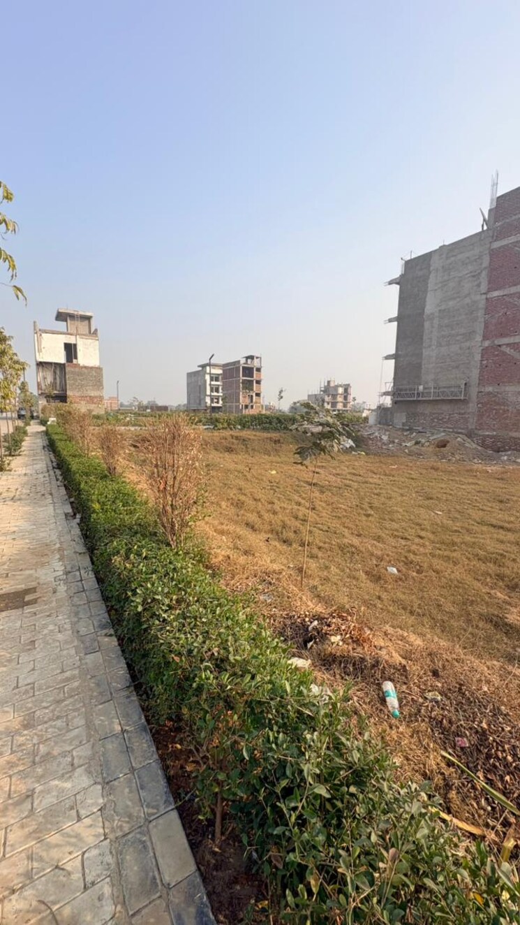undefined, soha-neal-city  137 Sq.Yd. Plot In Sector 98 Faridabad 9626555