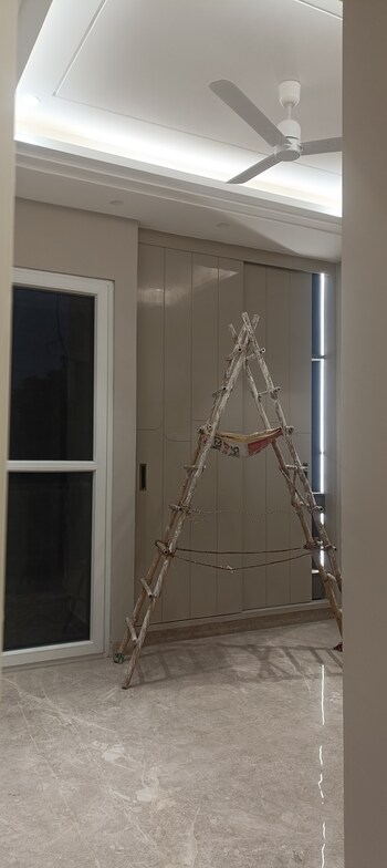 3 BHK Builder Floor for Sale in Ram Vihar, Delhi