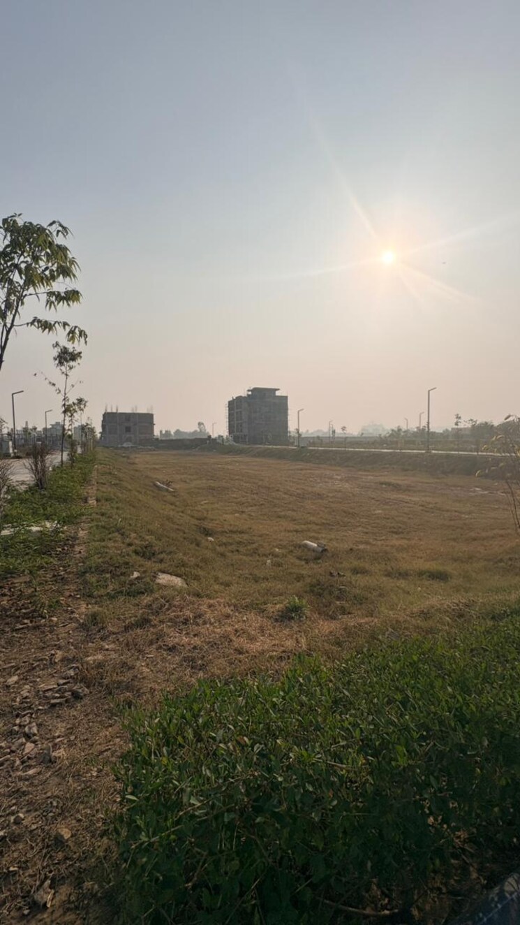 undefined, sector 84  157 Sq.Yd. Plot In Sector 84 Faridabad 9626570