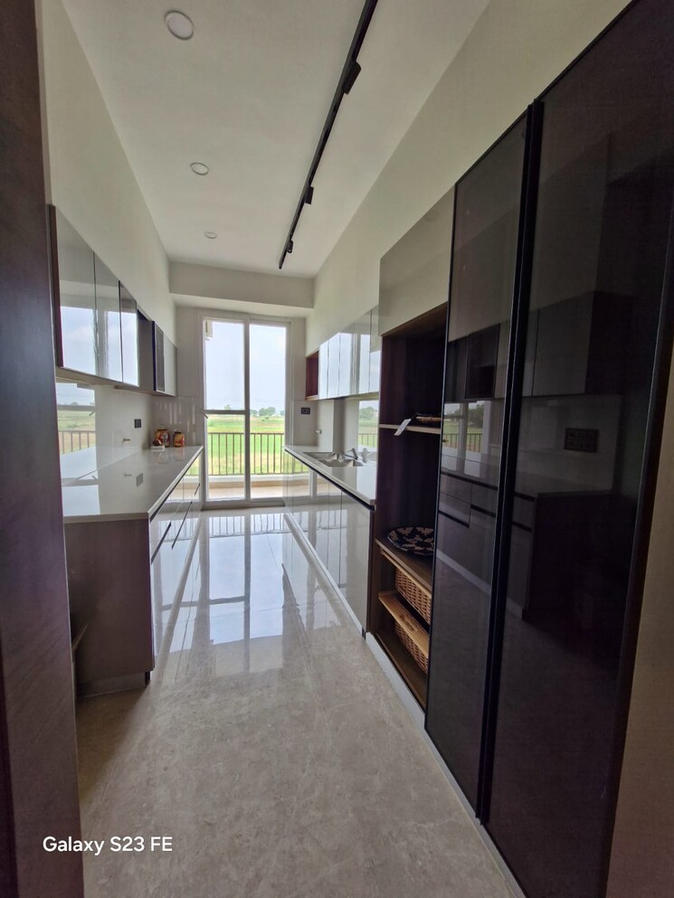 Kitchen, dyalpur 3 Bedroom 225 Sq.Yd. Apartment In Dyalpur Zirakpur 9626569