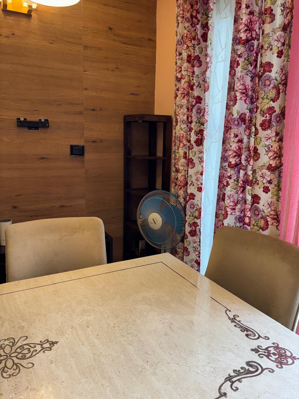 3.5 BHK + Pooja Room Apartment For Sale in Emaar The Palm Drive-The Premier Terraces