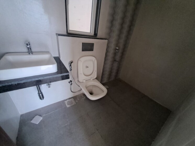 Bathroom, sheth-avante 2 Bedroom 1140 Sq.Ft. Apartment In Kanjurmarg West Mumbai 9626583