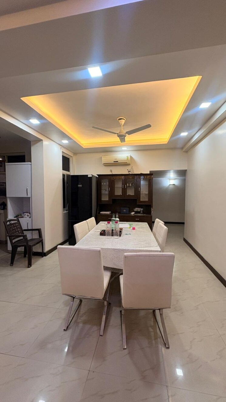 Team Area, parsvnath-planet 3 Bedroom 1775 Sq.Ft. Apartment In Vibhuti Khand Lucknow 9626590