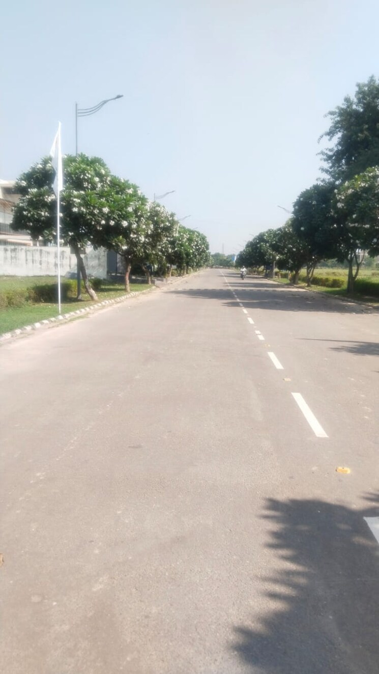 Exterior View, vip road 3 Bedroom 1850 Sq.Ft. Apartment In Vip Road Zirakpur 9626557