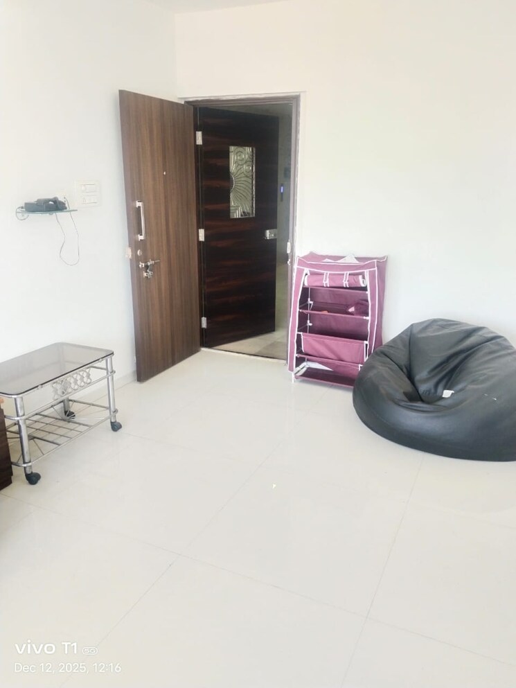  Parking, bhoomi-hills 1 Bedroom 575 Sq.Ft. Apartment In Kandivali East Mumbai 9626665