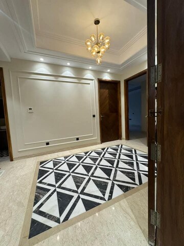 Bedroom in 3 BHK Builder Floor at Sector 5 – for Rent