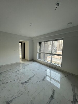 Room in 2 BHK Apartment at Nahar Olivia Powai, Chandivali – for Sale