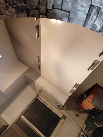 Furnished Amenities in 3 BHK Apartment at Puri Pratham, Sector 84 – for Rent