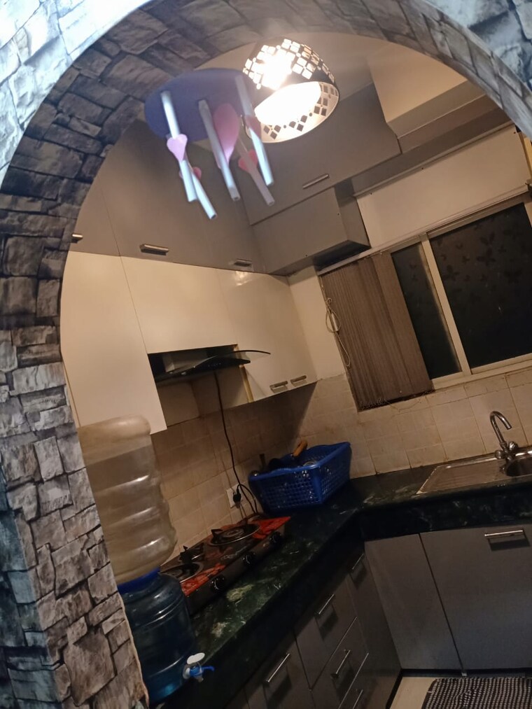 Team Area, puri-pratham 3 Bedroom 1400 Sq.Ft. Apartment In Sector 84 Faridabad 9626686