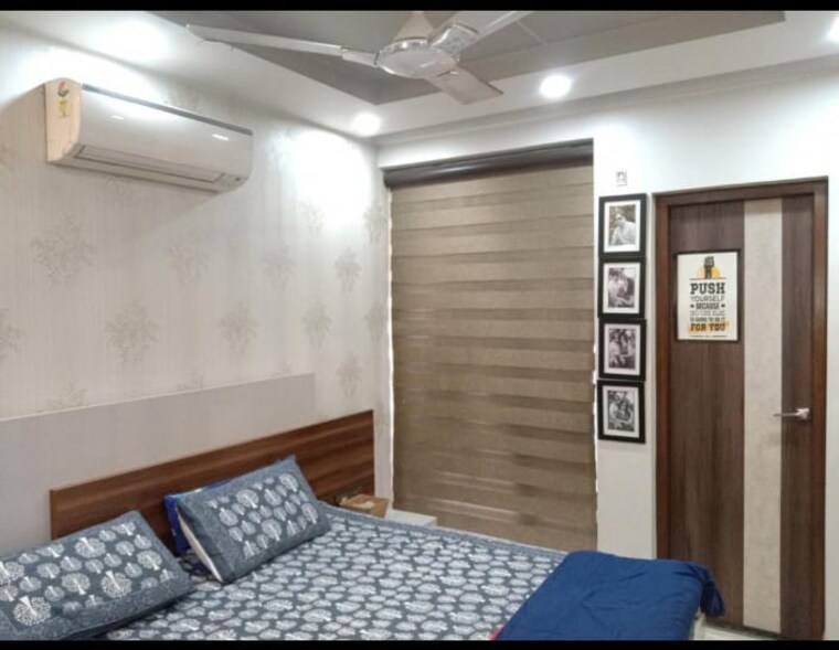 Bedroom, puri-pratham 3 Bedroom 1400 Sq.Ft. Apartment In Sector 84 Faridabad 9626734
