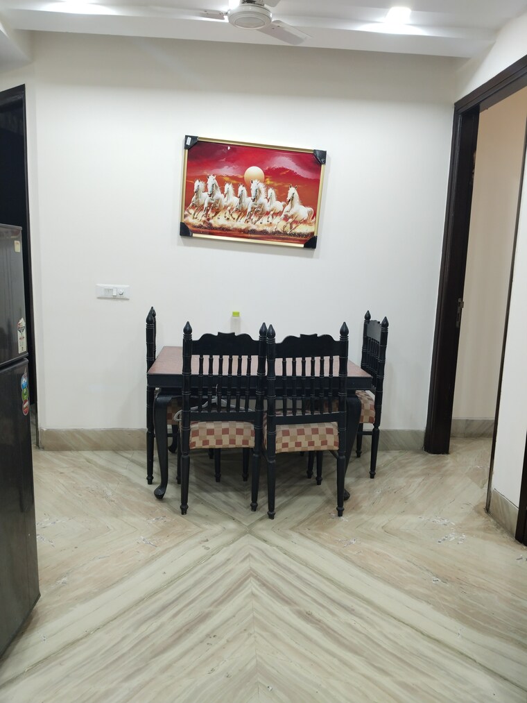 Bedroom, shivalik colony 3 Bedroom 1800 Sq.Ft. Apartment In Shivalik Colony Delhi 9626800
