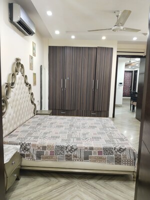 Bedroom in 3 BHK Apartment at Shivalik Colony – for Rent
