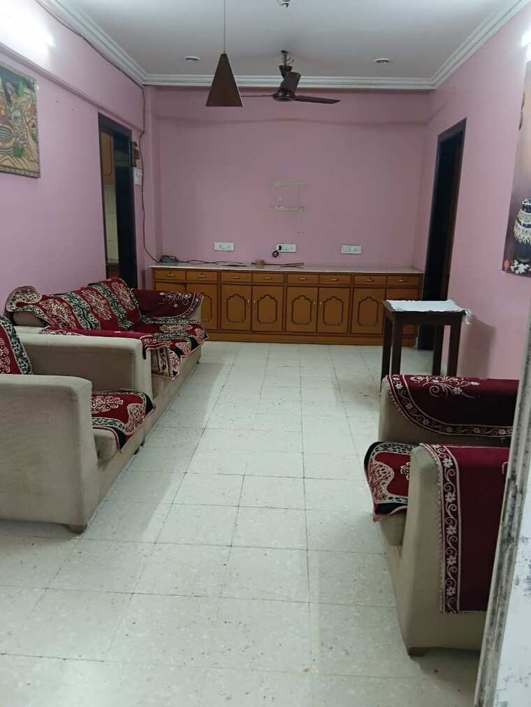 Living Room, lnt-veridian 3 Bedroom 1000 Sq.Ft. Apartment In Powai Mumbai 9626762