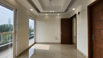Building Lobby in 3 BHK Builder Floor at Parklands, Sector 85 – for Sale