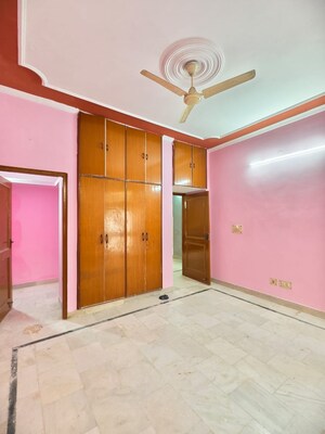 3 BHK Independent House For Rent in Sector 23