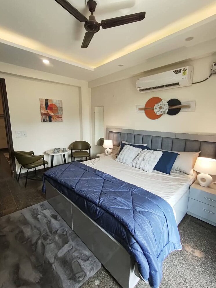 Team Area, sector 42 1 Bedroom 450 Sq.Ft. Builder Floor In Sector 42 Gurgaon 9626816