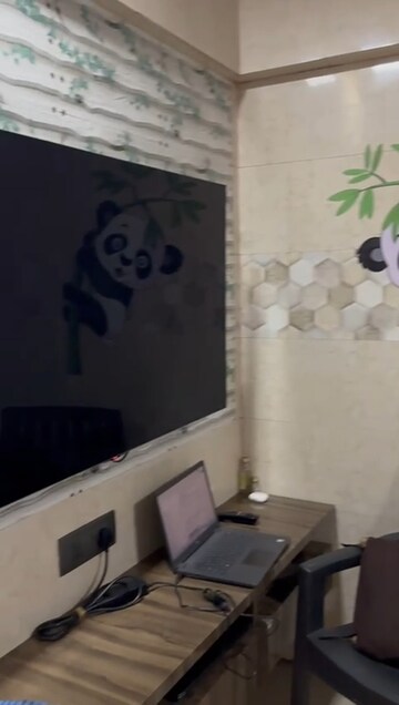 Study Room in 1 BHK Apartment at Chembur – for Sale