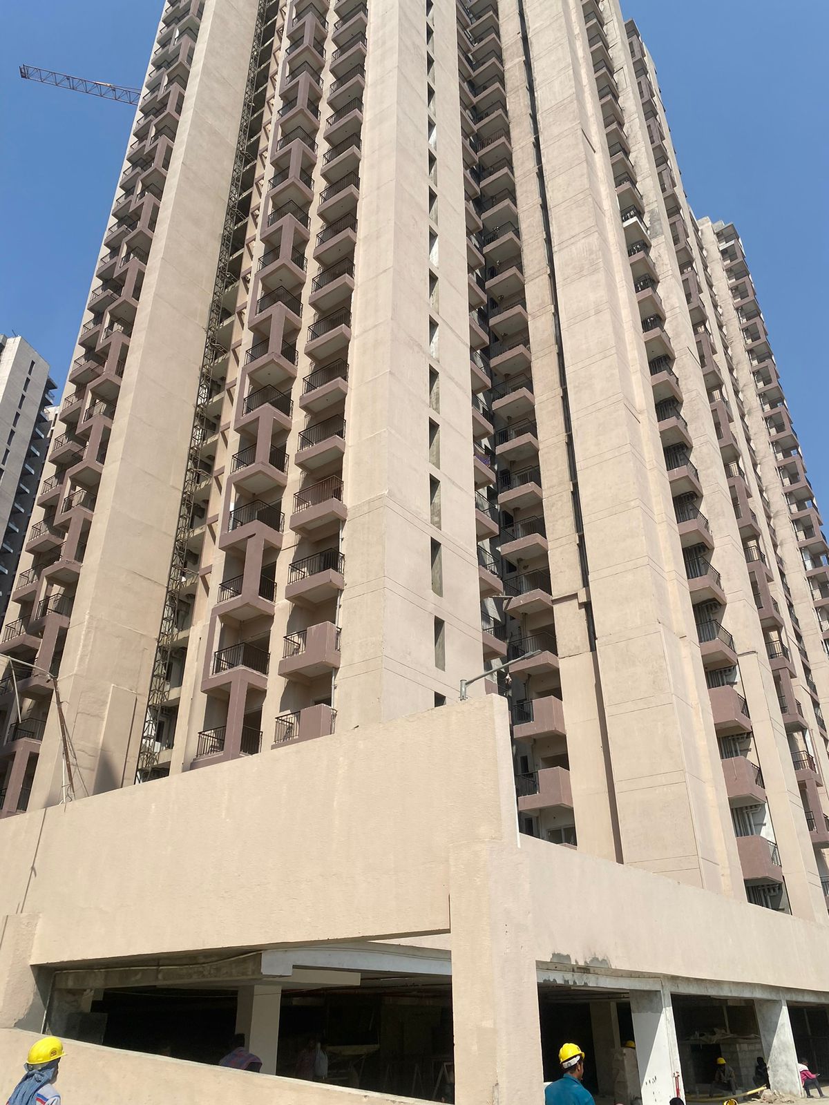 3 BHK Apartment For Sale in Amrapali Ivory Heights