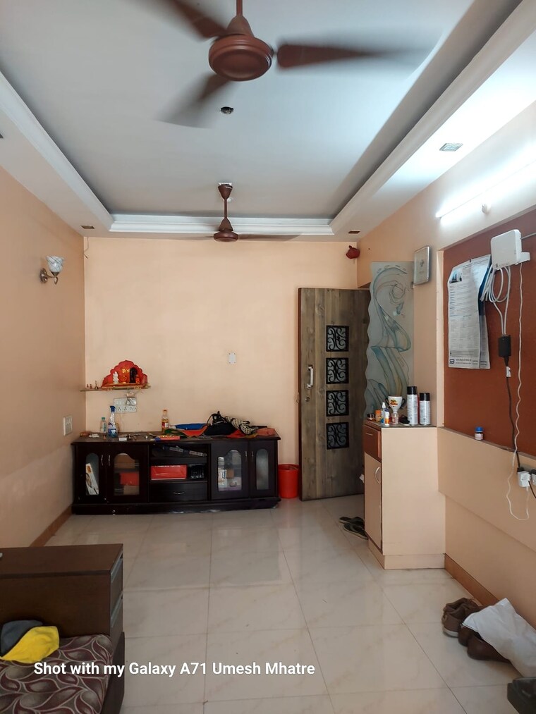 Living Room, tilak nagar 1 Bedroom 400 Sq.Ft. Apartment In Tilak Nagar Mumbai 9626890