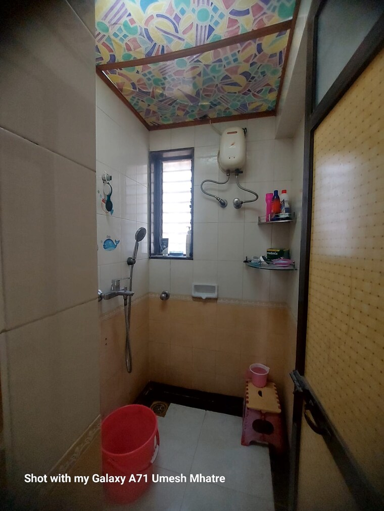 Bathroom, tilak nagar 1 Bedroom 400 Sq.Ft. Apartment In Tilak Nagar Mumbai 9626890