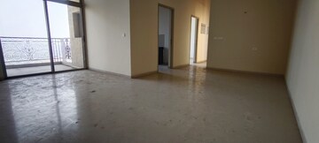 Room in 4 BHK Apartment at Hiranandani Fortune City, New Panvel – for Rent