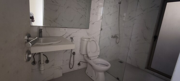 Bathroom, hiranandani-fortune-city 4 Bedroom 1800 Sq.Ft. Apartment In New Panvel Navi Mumbai 9626973