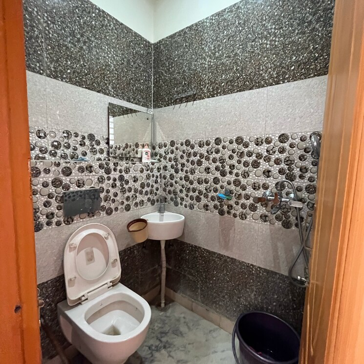 Bathroom, sector 66 b 1 RK 705 Sq.Ft. Builder Floor In Sector 66 B Mohali 9626907