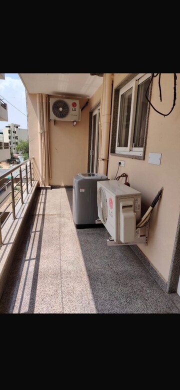 Kitchen in 1 BHK Builder Floor at SAS Tower, Sector 38 – for Rent