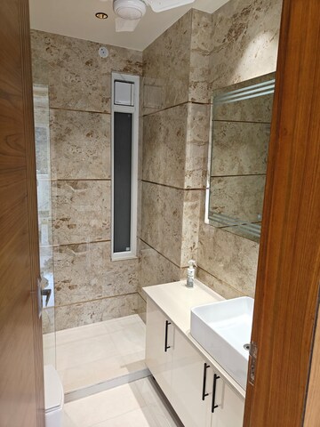 Bathroom in 4 BHK Apartment at Vipul World Floors, Sector 48 – for Rent
