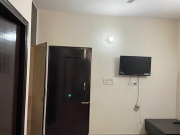 Furnished Amenities in 1 BHK Builder Floor at Sector 15 – for Rent