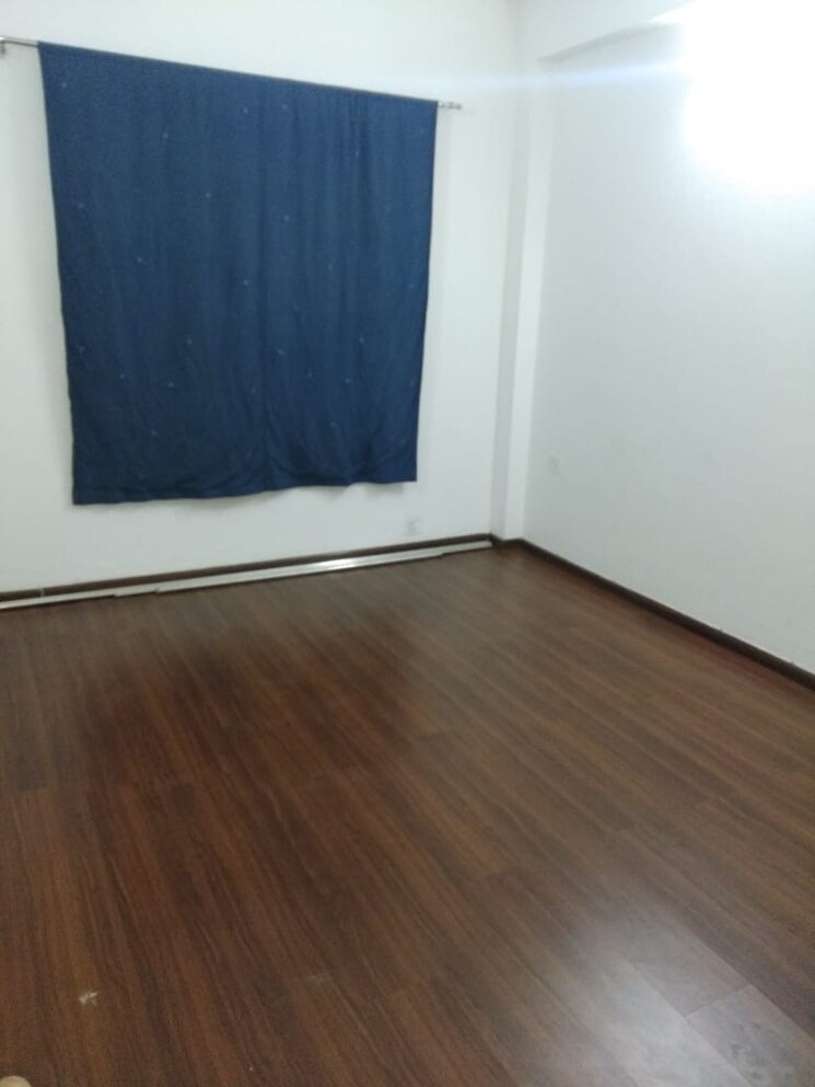 Room, bptp-park-elite-floors 4 Bedroom 300 Sq.Yd. Builder Floor In Sector 85 Faridabad 9627103