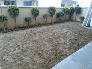 Bedroom in 4 BHK Builder Floor at BPTP Park Elite Floors, Sector 85 – for Rent