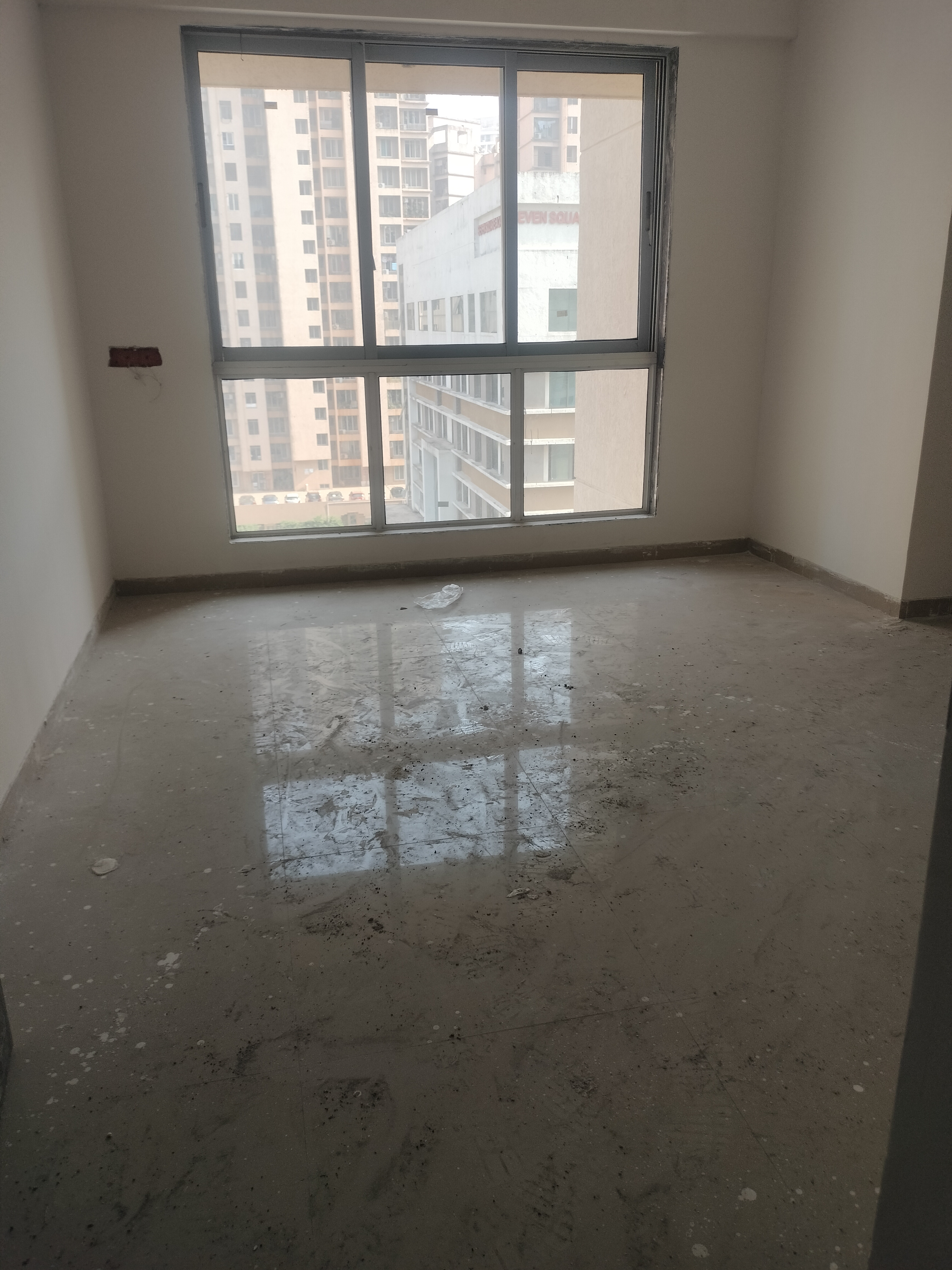 1 BHK + Study Room Apartment For Sale in Squarefeet Grand Square