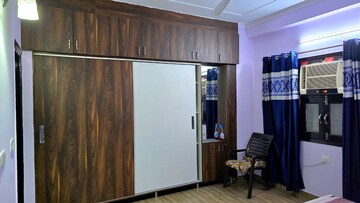 Room in 2 BHK Builder Floor at Sector 15 – for Rent