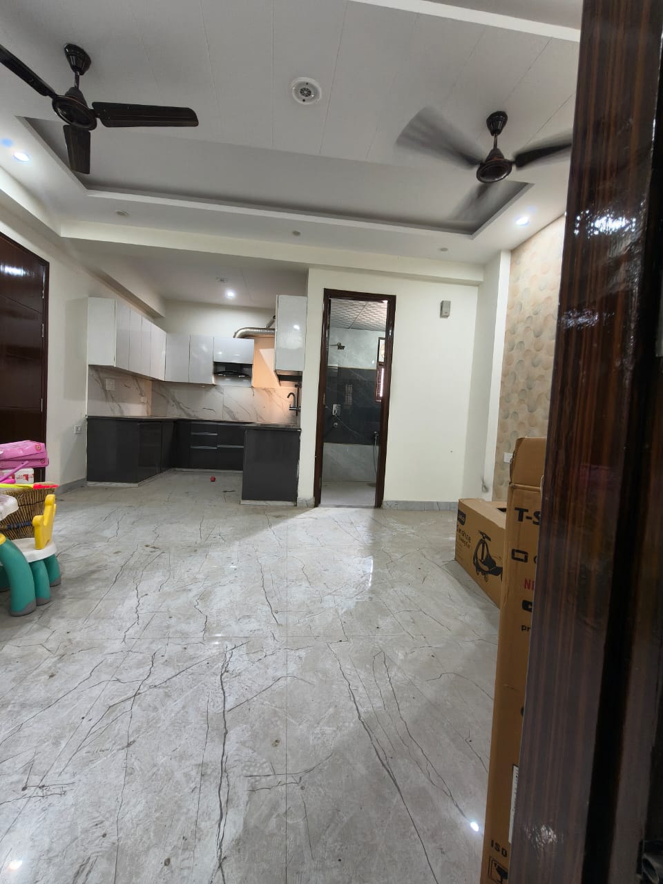 2 BHK Builder Floor For Rent in Sector 15