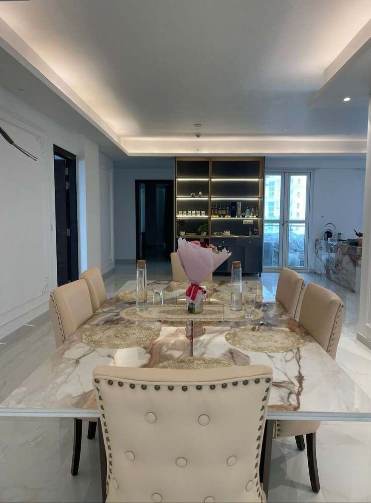 Bedroom, mahagun-mezzaria 4 Bedroom 4425 Sq.Ft. Apartment In Sector 78 Noida 9627255